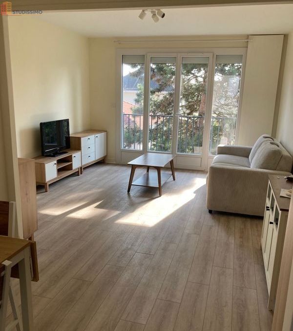 Studio meublé 30m² Ermont - Rénové, balcon et parking - Photo 5