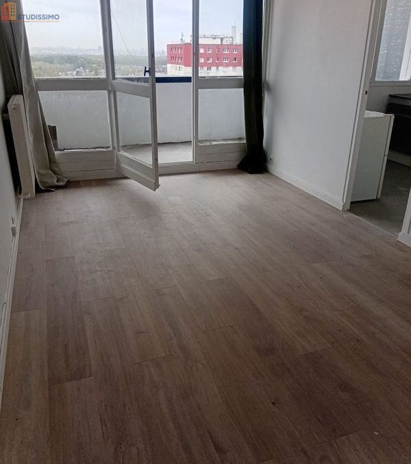 Studio 27m² Garges-lès-Gonesse - Dernier étage, lumineux - Photo 4