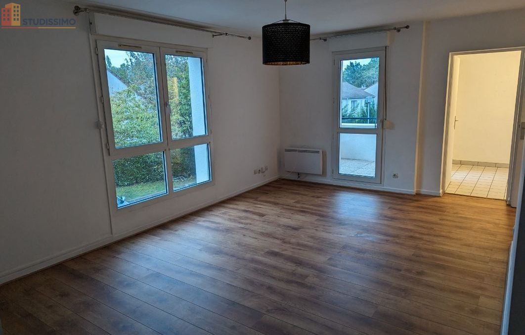 Studio 38m² Osny - Grand, lumineux, terrasse - Photo 6