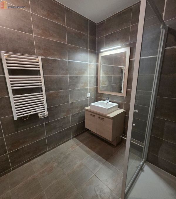 Studio 30m² Montmorency - Parking inclus - Photo 2