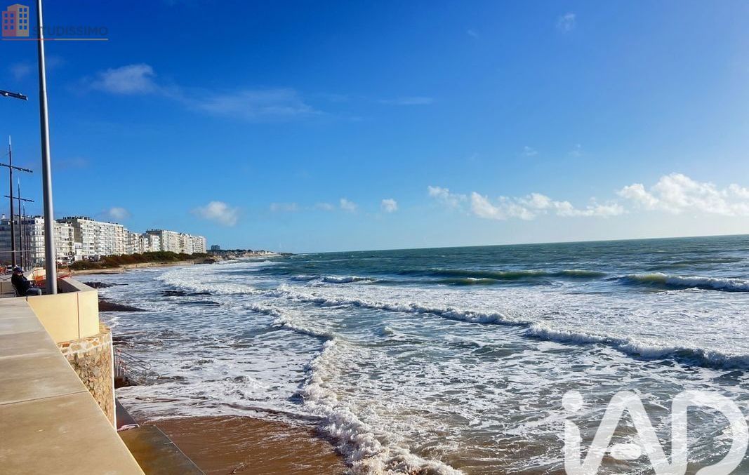 Studio 20m² Les Sables-d'Olonne - Étage élevé, DPE C - Photo 1