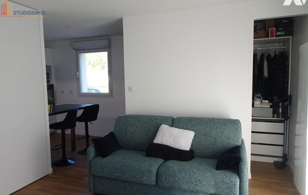 Studio 32m² La Roche-sur-Yon - DPE D - Photo 1