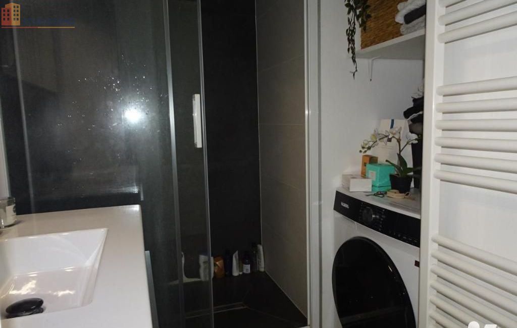 Studio 32m² La Roche-sur-Yon - DPE D - Photo 2