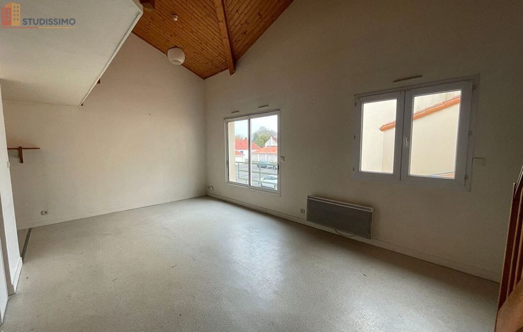 Studio 51m² Challans - spatieux, lumineux - Photo 2