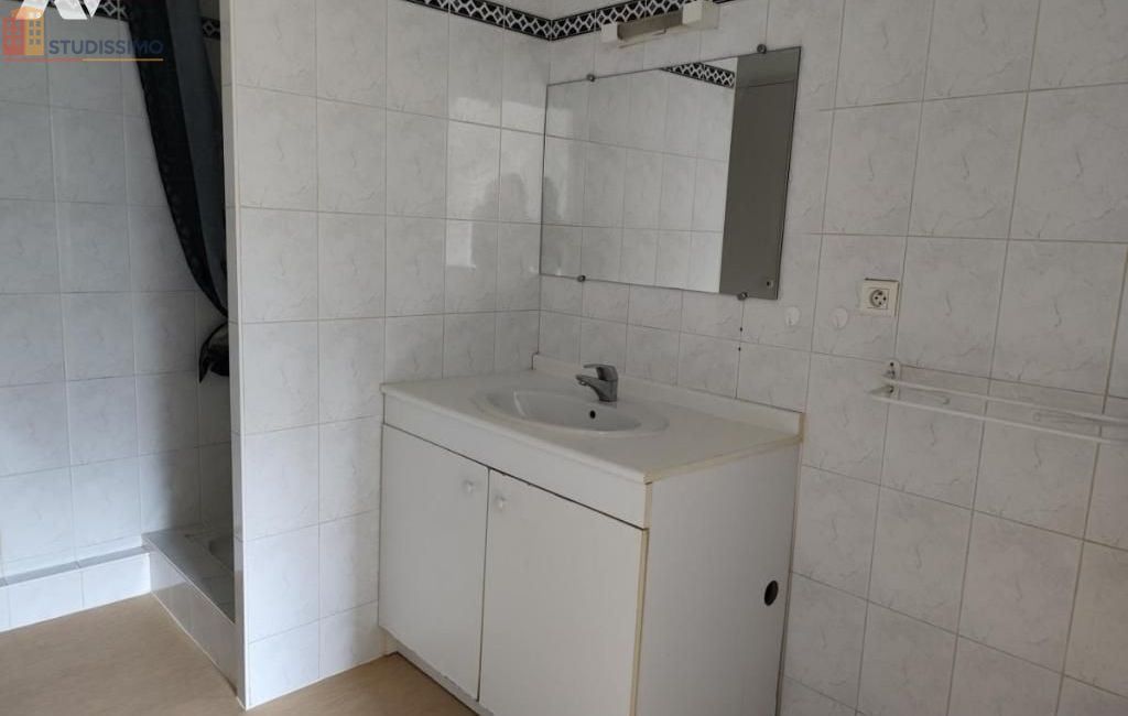 Studio 36m² La Roche-sur-Yon - Sans caractéristique mentionnée - Photo 2
