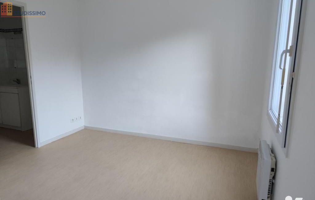 Studio 36m² La Roche-sur-Yon - Sans caractéristique mentionnée - Photo 1