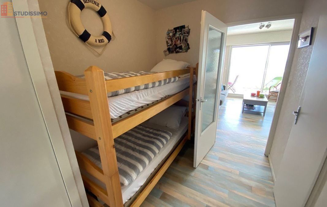 Studio 25m² Les Sables-d'Olonne - 1er étage, DPE C - Photo 2
